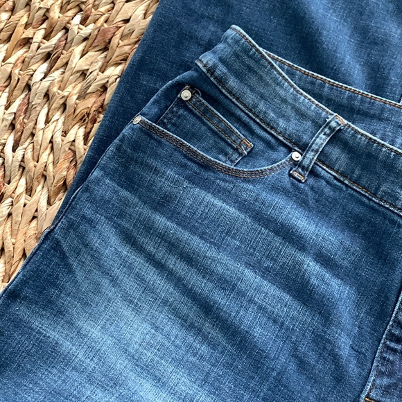 Chico’s Bootcut Jean 14 Short - Picture 8 of 14